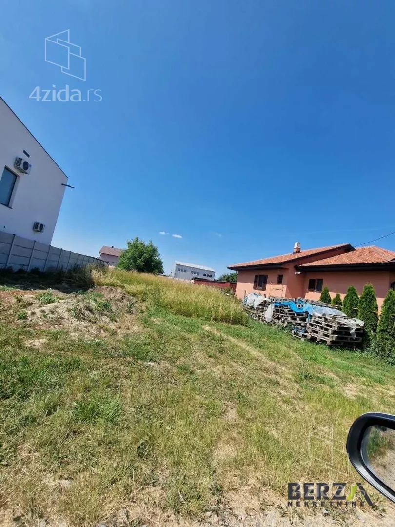 Plac | 4zida