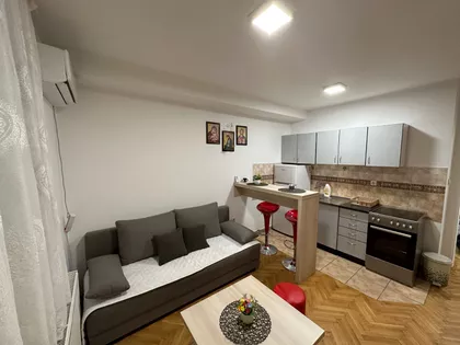 Branimira Ćosića 47 | 4zida.rs