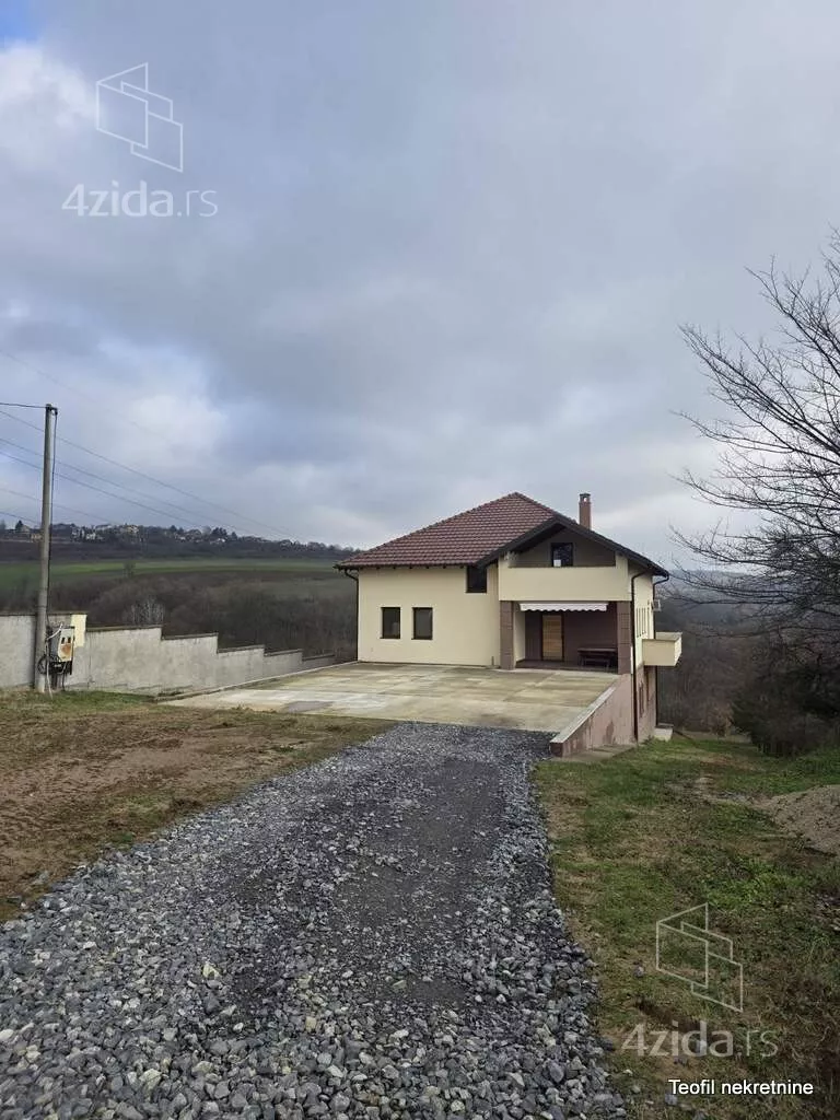 3-etažna kuća | 4zida