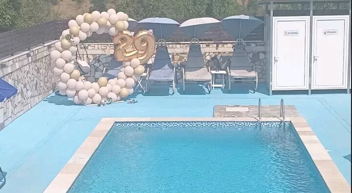 5-etažna kuća | 4zida