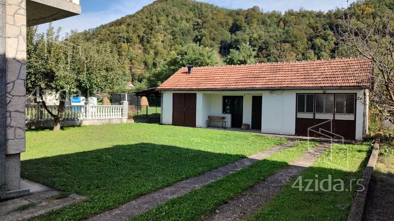 3-etažna kuća | 4zida