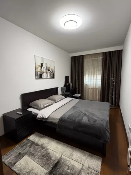 Jedrenska bb | 4zida.rs