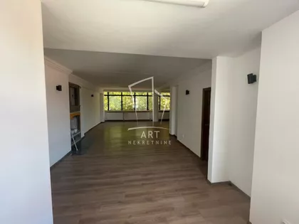 Bulevar oslobođenja | 4zida.rs