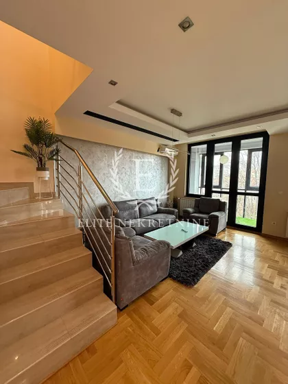 Crveni Krst Vračar | 4zida.rs