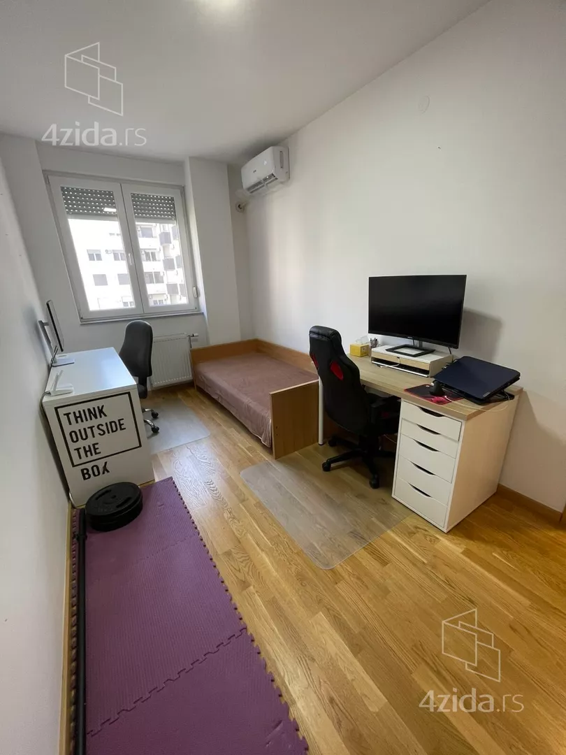 Četvorosoban stan | 4zida