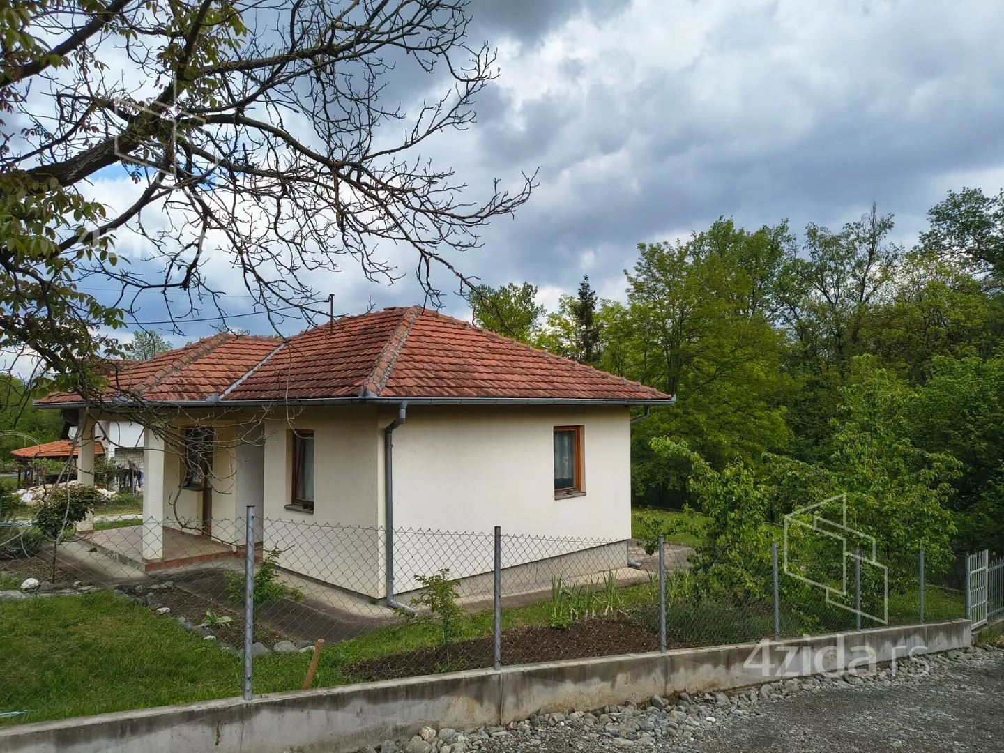 1-etažna kuća | 4zida