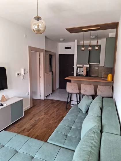 Milovana Gušića 103 | 4zida.rs