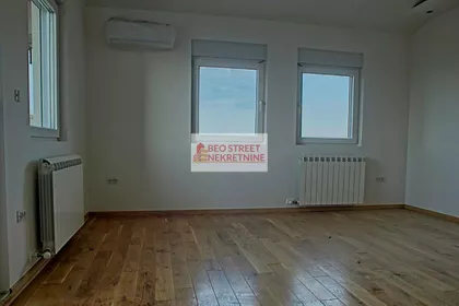 Kikindska | 4zida.rs