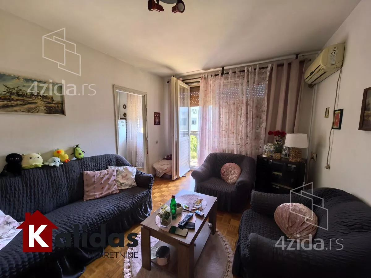 Dvoiposoban stan | 4zida