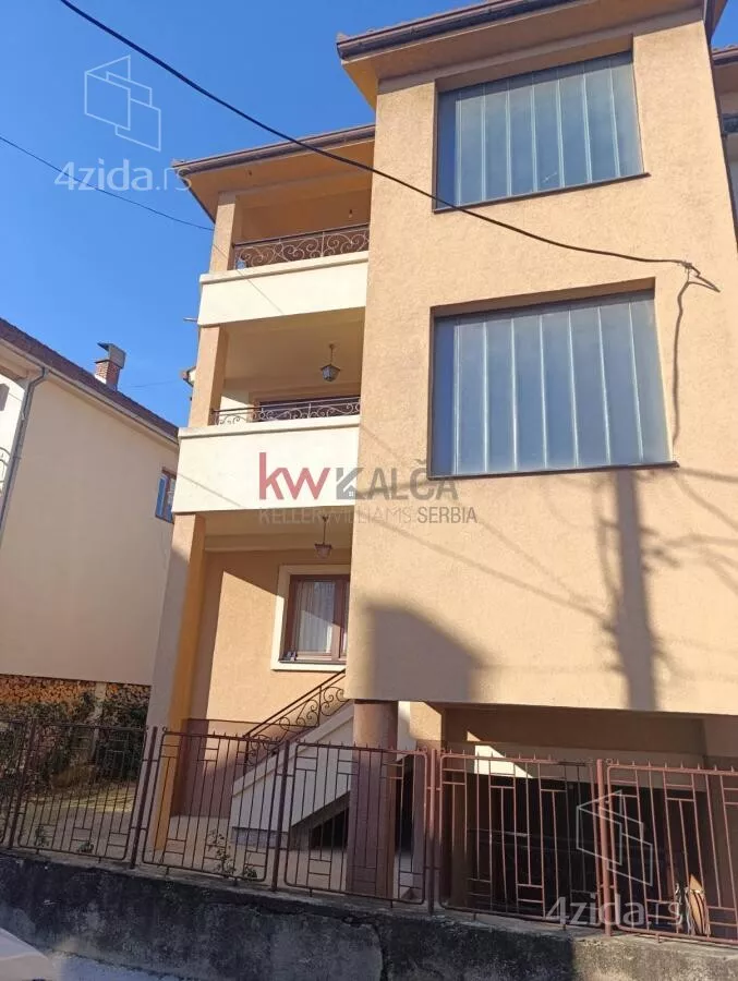 Kuća | 4zida