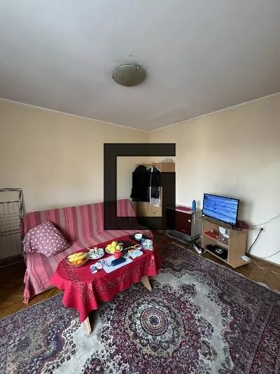 Poenkareova | 4zida.rs