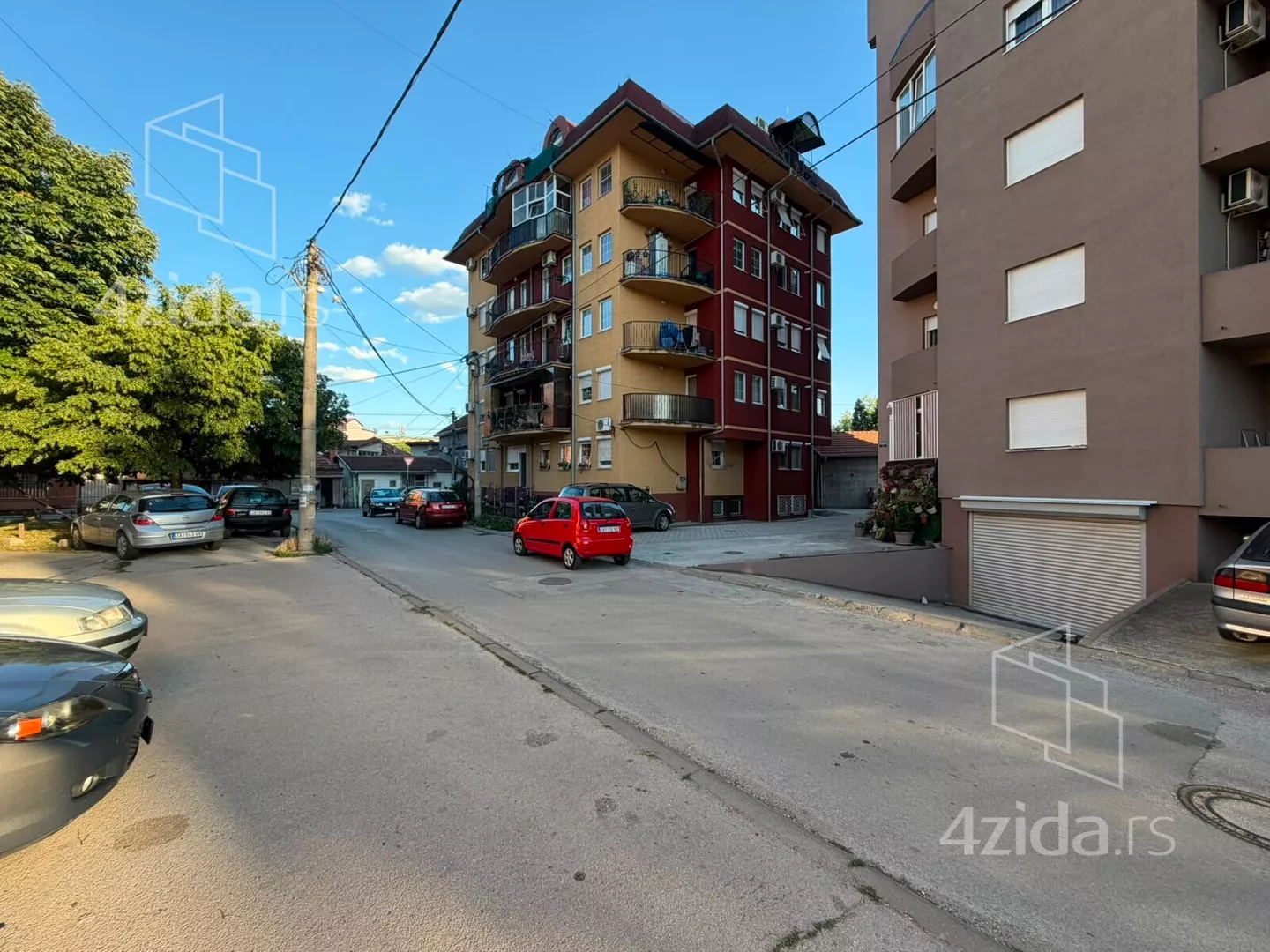 Troiposoban stan | 4zida
