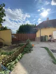 Poslovna zgrada | 4zida
