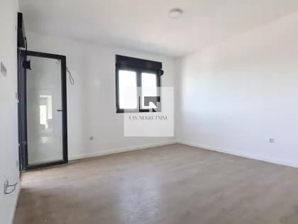 Borča | 4zida.rs
