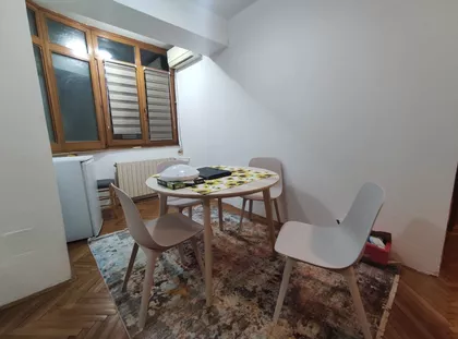 Petra Drapšina | 4zida.rs