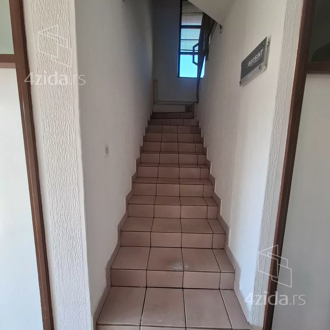 Stovarište | 4zida
