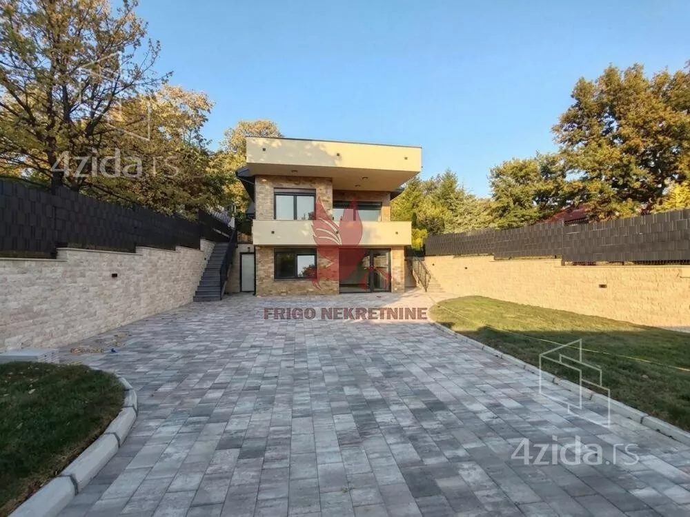 3-etažna kuća | 4zida