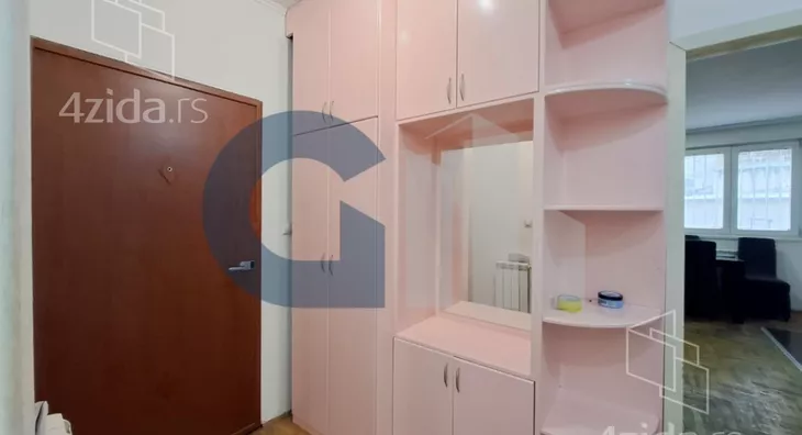 Četvoroiposoban stan | 4zida