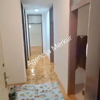 Gradske lokacije | 4zida.rs