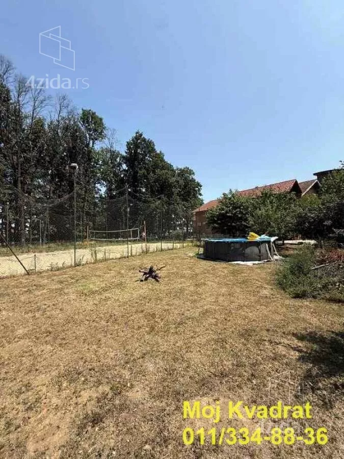 Plac | 4zida