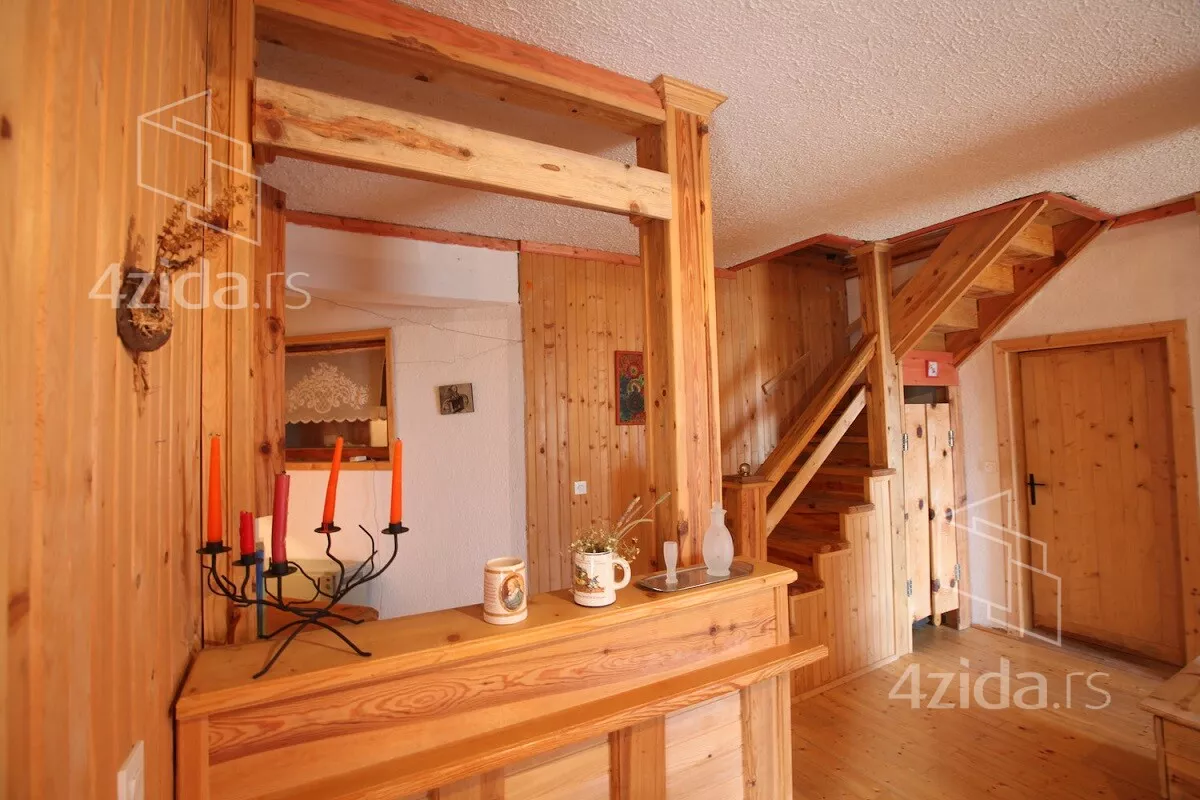 4-etažna kuća | 4zida