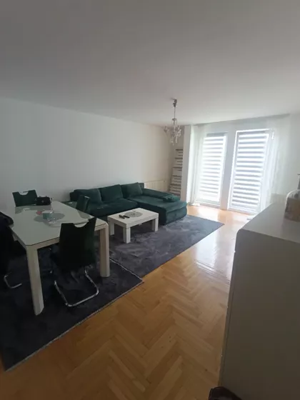 Benska Bara | 4zida.rs