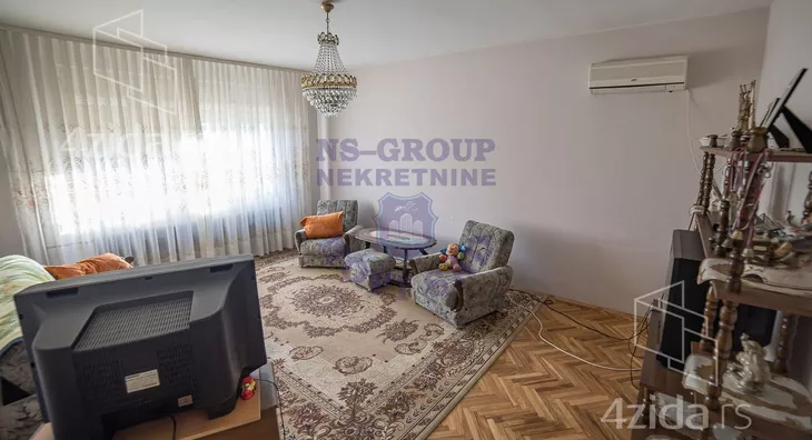 4-etažna kuća | 4zida