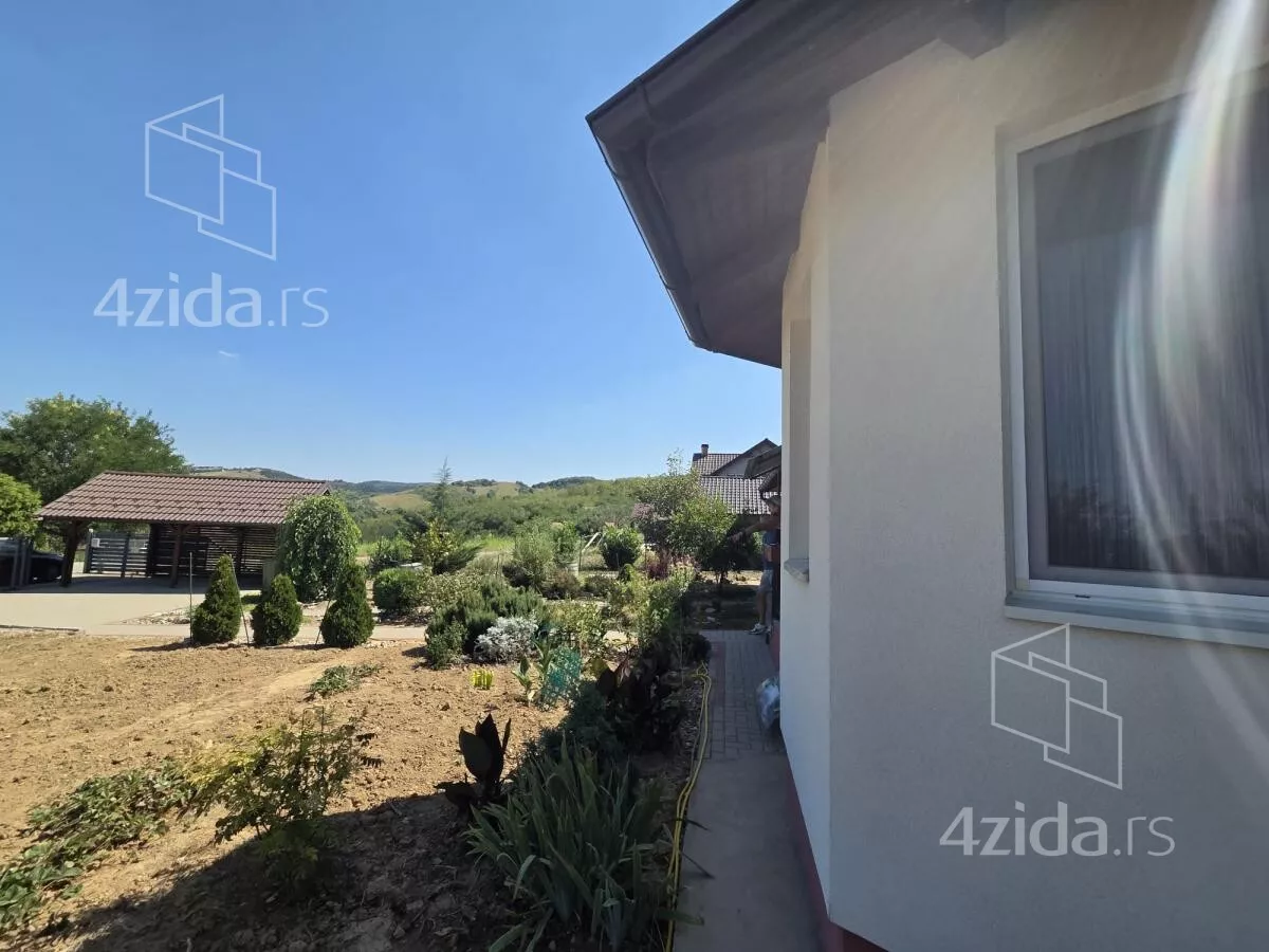 Kuća | 4zida