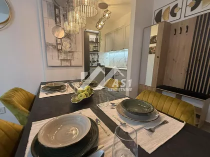 Gorana Jojića | 4zida.rs