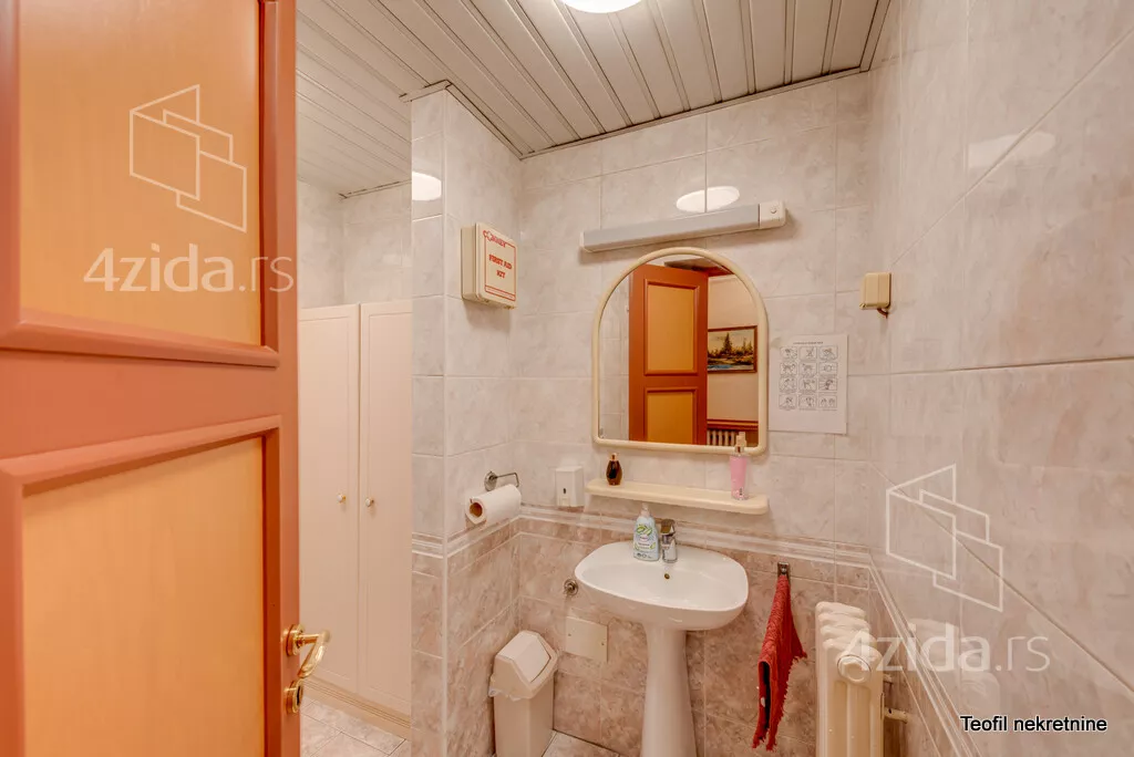 4-etažna kuća | 4zida