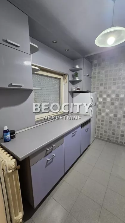 Ismeta Mujezinovića | 4zida.rs