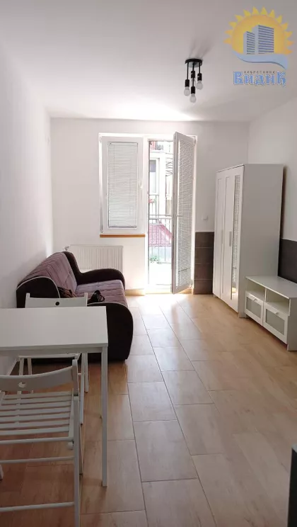 Sretena Mladenovića Mike | 4zida.rs