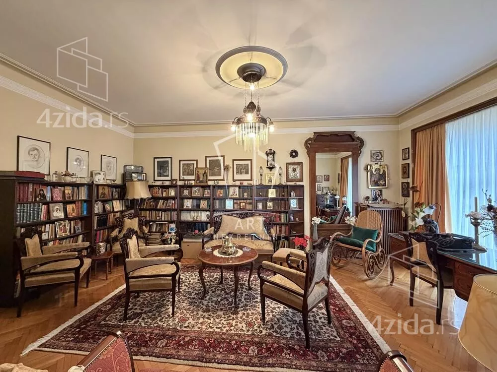 Petoiposoban stan | 4zida