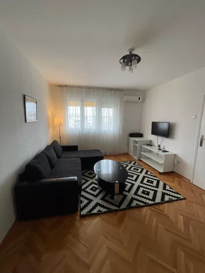 Tršćanska 17 | 4zida.rs