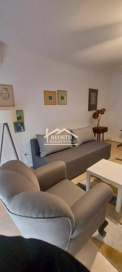 Njegoševa | 4zida.rs