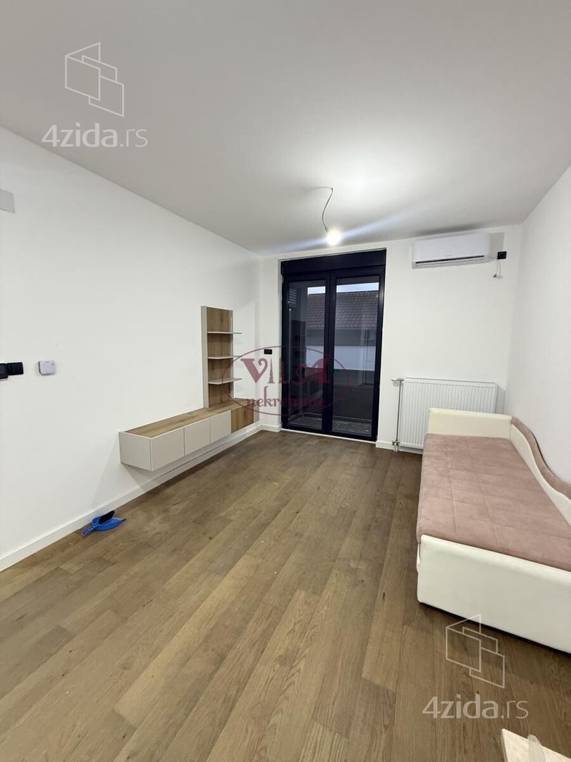 Jednoiposoban stan za izdavanje, Telep, 450€, 42m² — fotografija