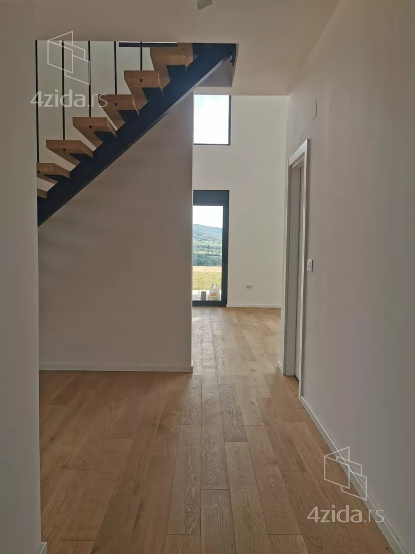 Kuća | 4zida