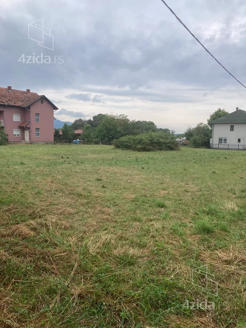 Građevinsko zemljište | 4zida
