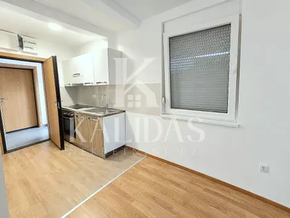 Veternička Rampa | 4zida.rs