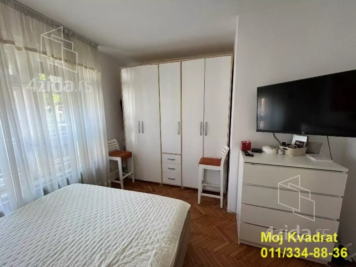 Petosoban stan | 4zida