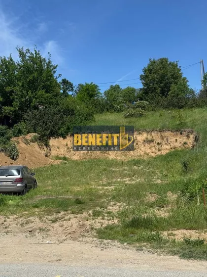 Surčin (mesto) | 4zida.rs