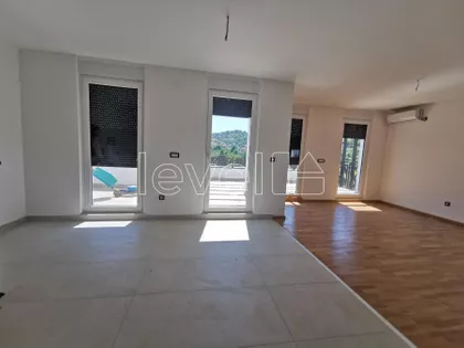 Sremska Kamenica | 4zida.rs
