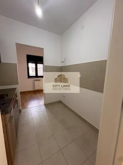 Lekino Brdo | 4zida.rs