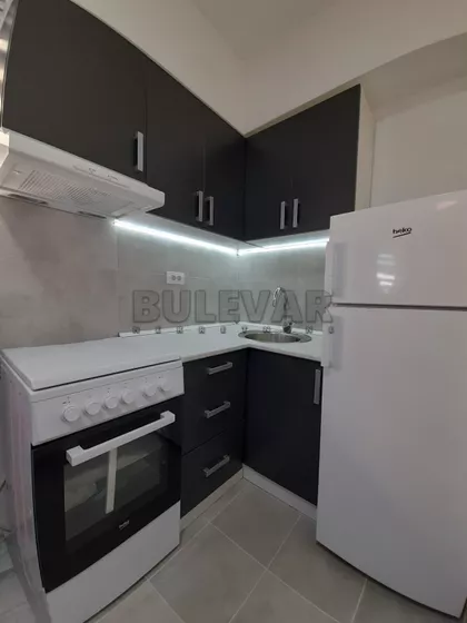 Borova | 4zida.rs