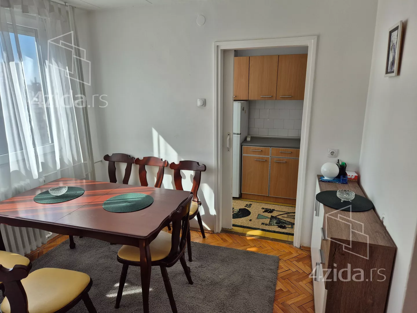 Dvoiposoban stan | 4zida