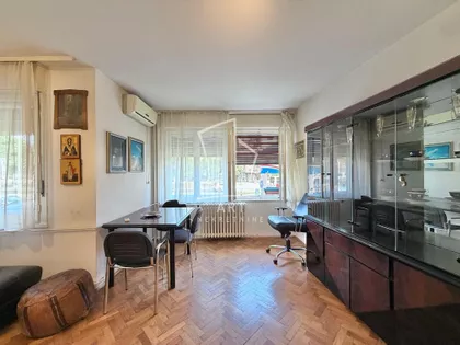 Venizelosova | 4zida.rs