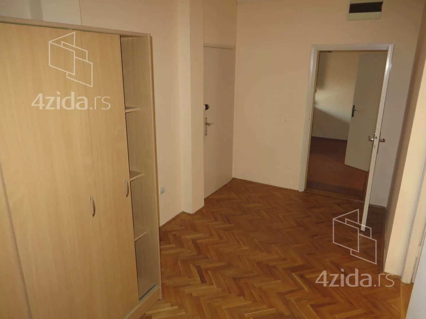 Kancelarija | 4zida