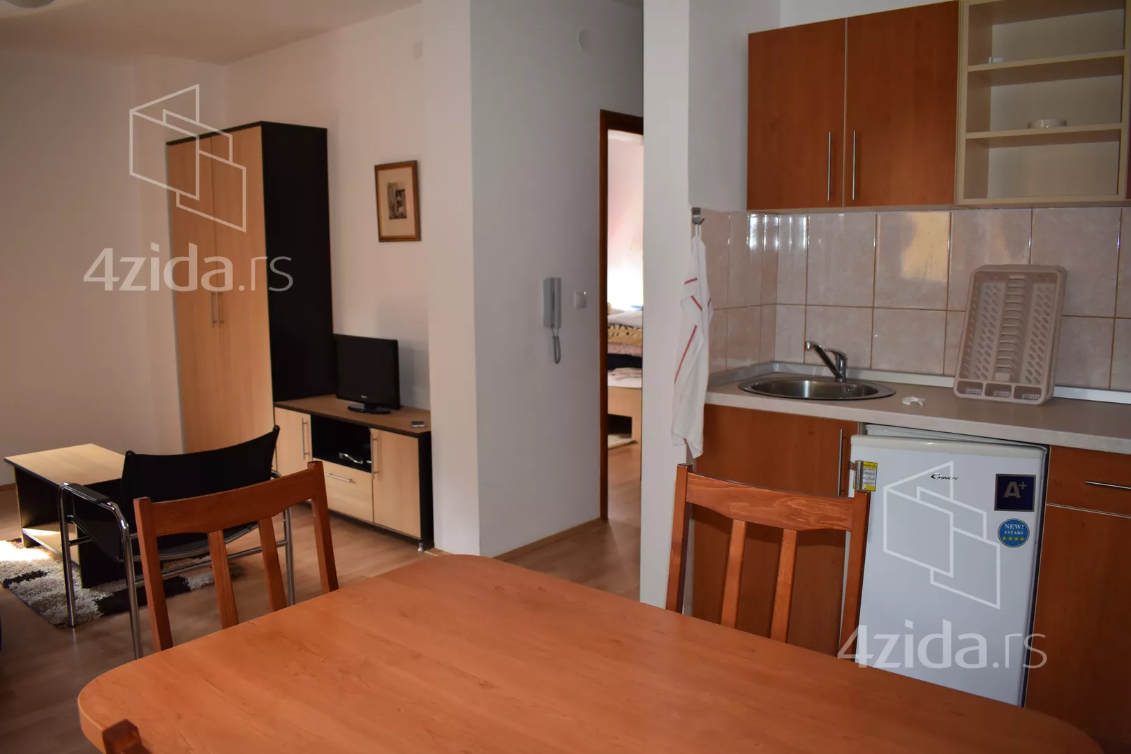 4-etažna kuća | 4zida