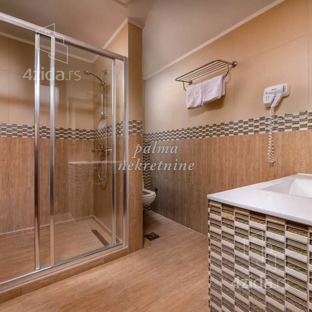 Ugostiteljski objekat | 4zida