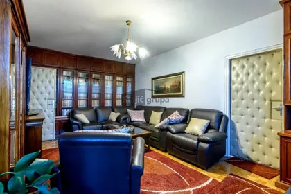 Triše Kaclerovića | 4zida.rs